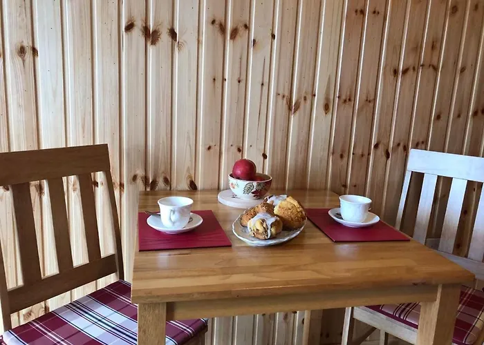 Neadin Beag * ترالي