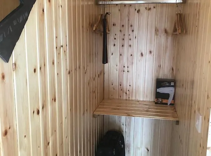 Neadin Beag * ترالي